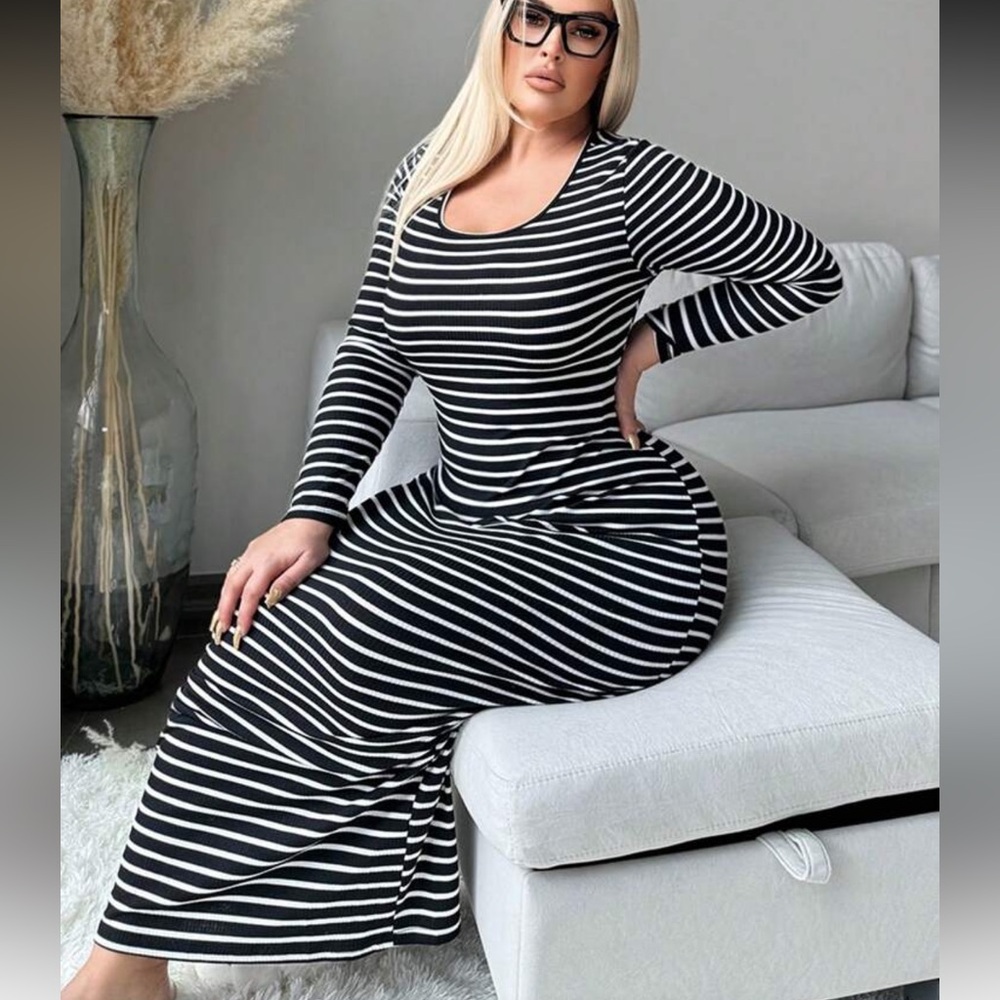 Long Sleeve Black & White Striped Maxi Dress